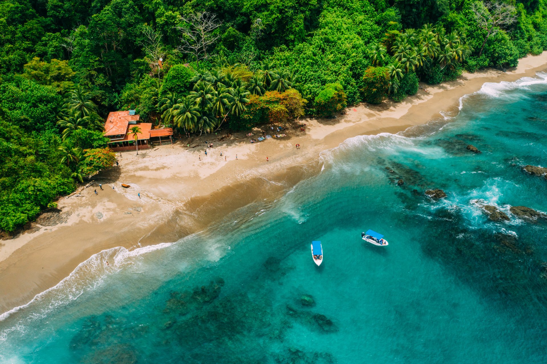 popular travel destinations in costa rica
