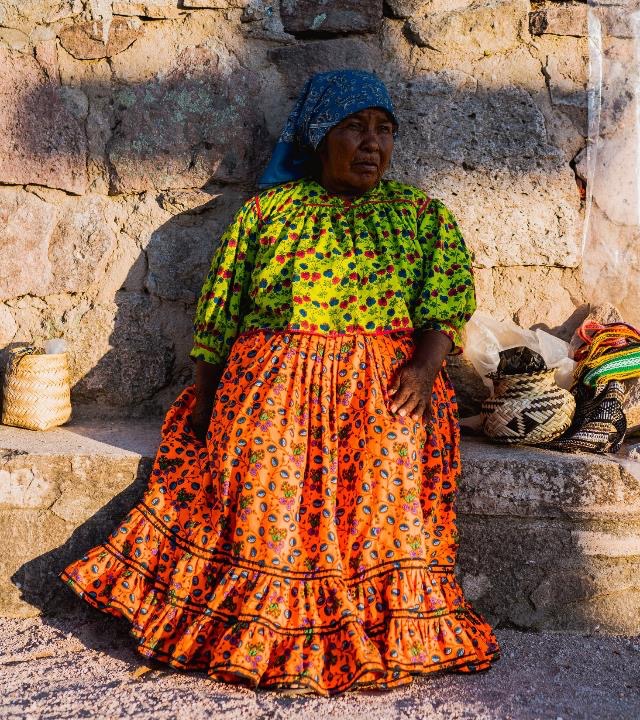 Mujer raramuri