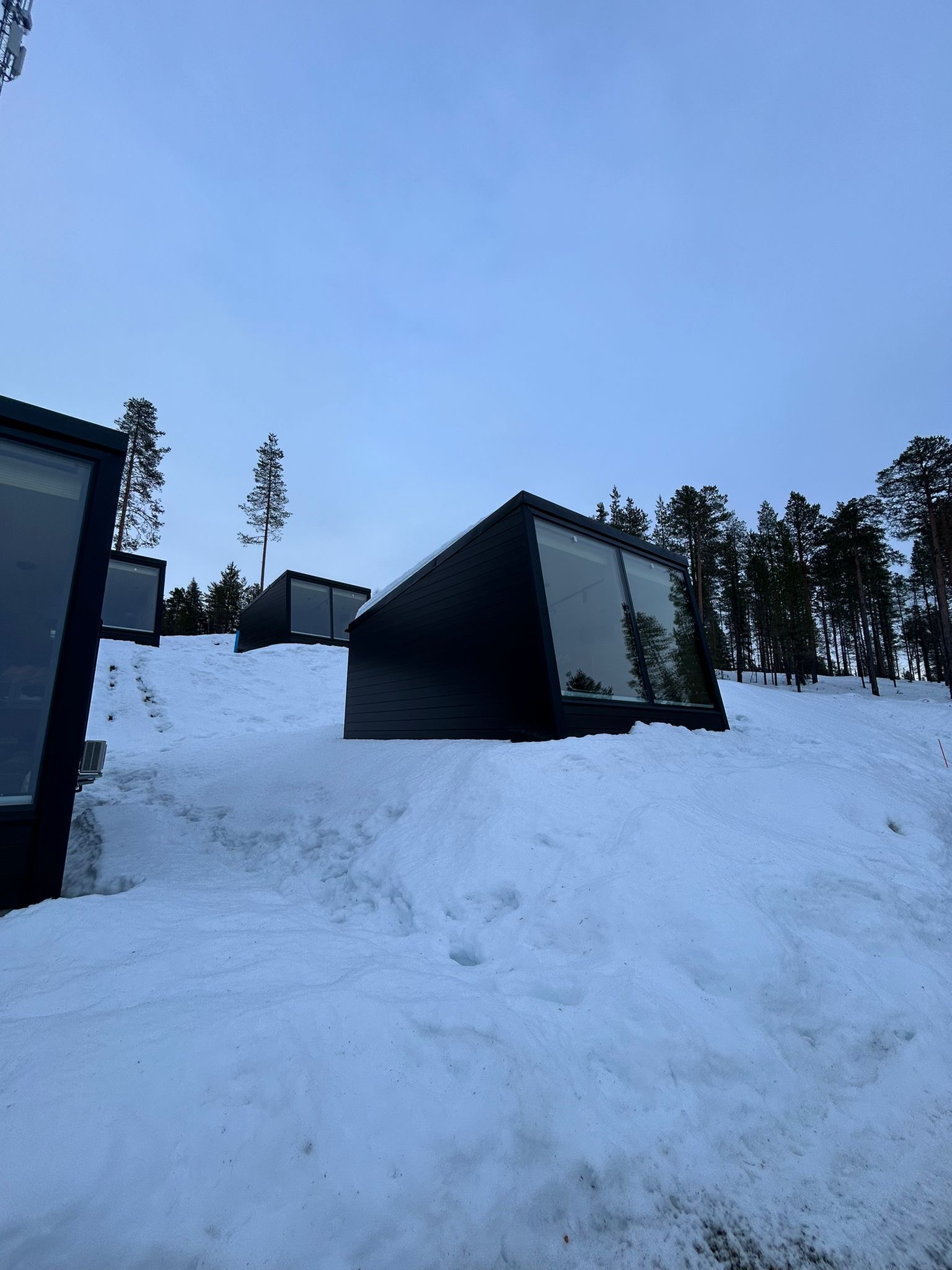 Iglús de cristal Harriniva