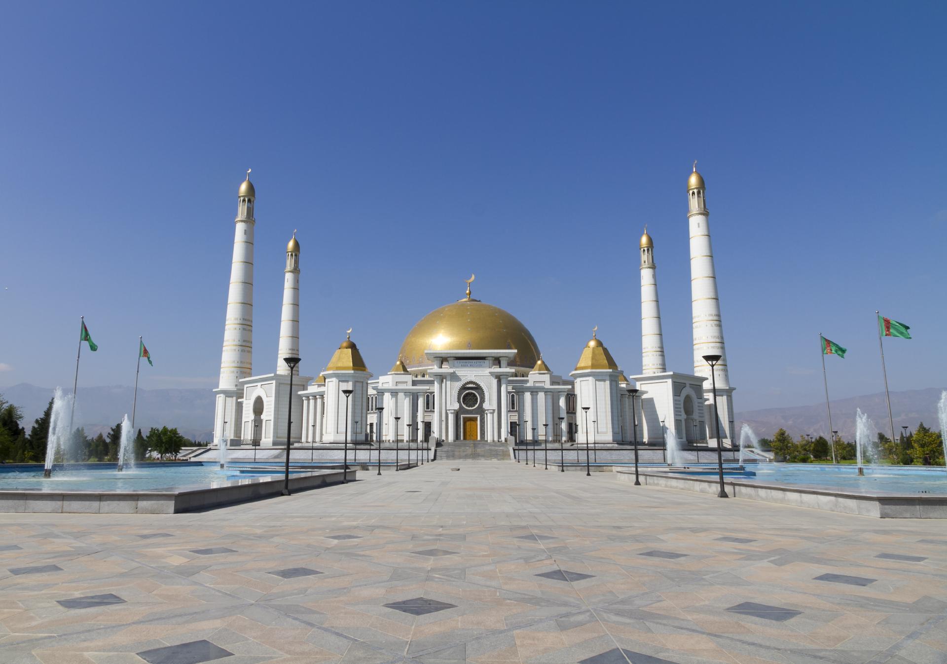 Turkmenistán. Viaje de Autor con Jose Luis Angulo Turkmenistán. Viaje de Autor con Jose Luis Angulo