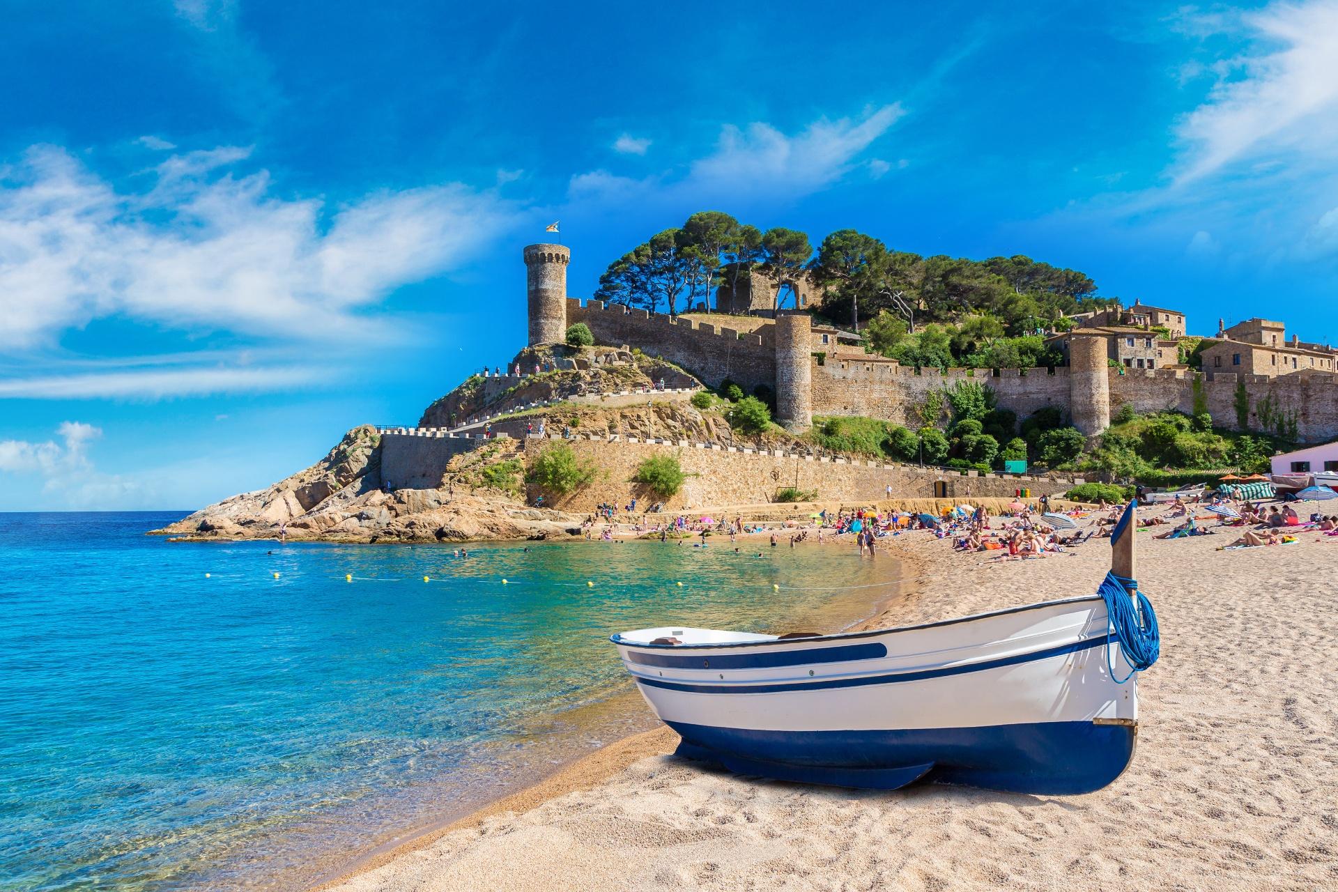 Costa Brava - Dynamic Costa Brava - Dynamic