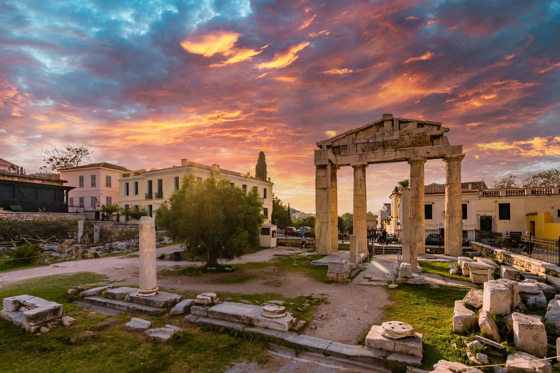 Grecia Incógnita. Ciudades y sitios históricos junto al mar Grecia Incógnita. Ciudades y sitios históricos junto al mar