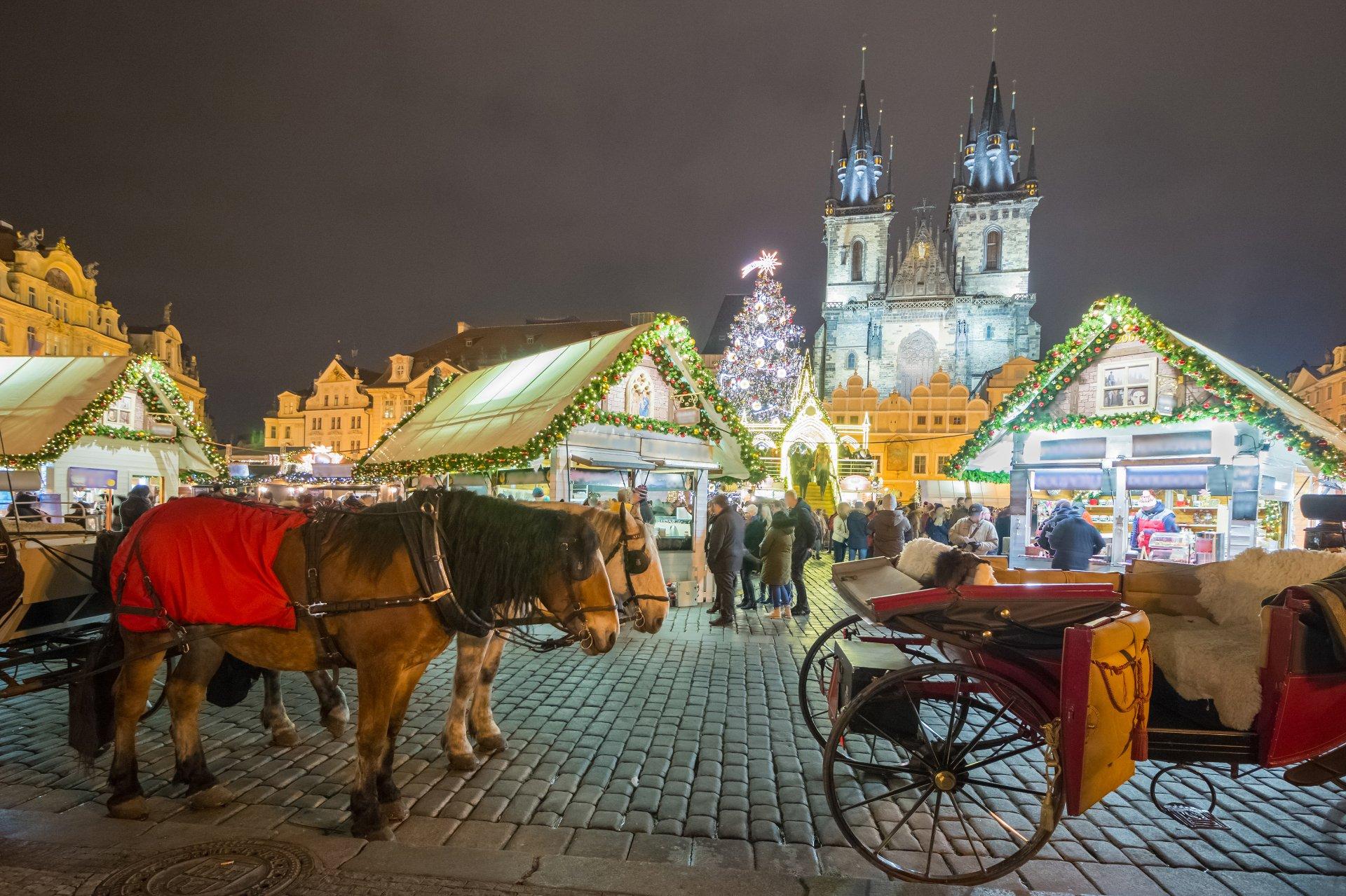 Puente y Mercadillos de Navidad en Praga Puente y Mercadillos de Navidad en Praga