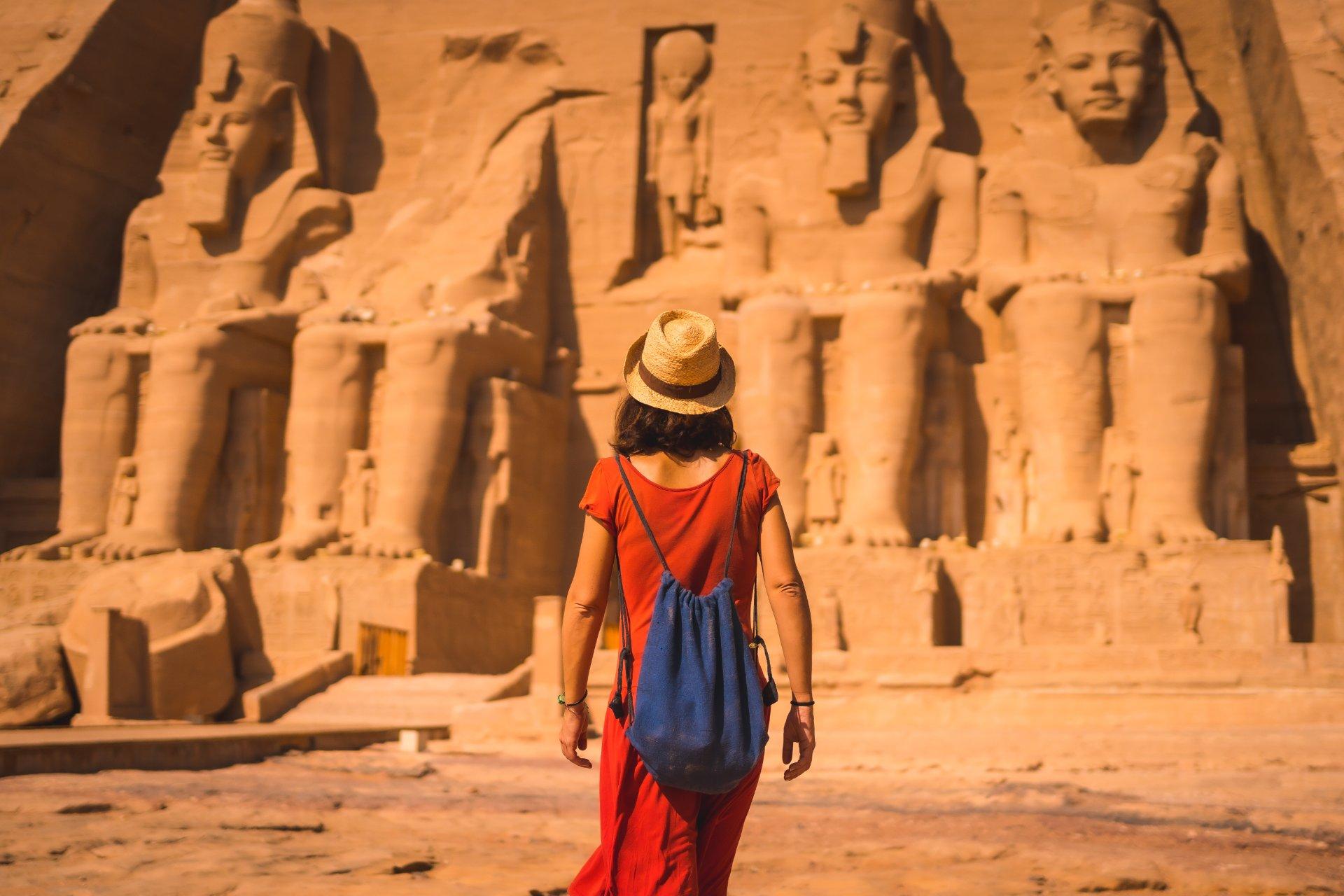 Egipto por Completo (Cruzeiro de 4 noites e estadia de 3 noites no Cairo) Egipto por Completo (Cruzeiro de 4 noites e estadia de 3 noites no Cairo)