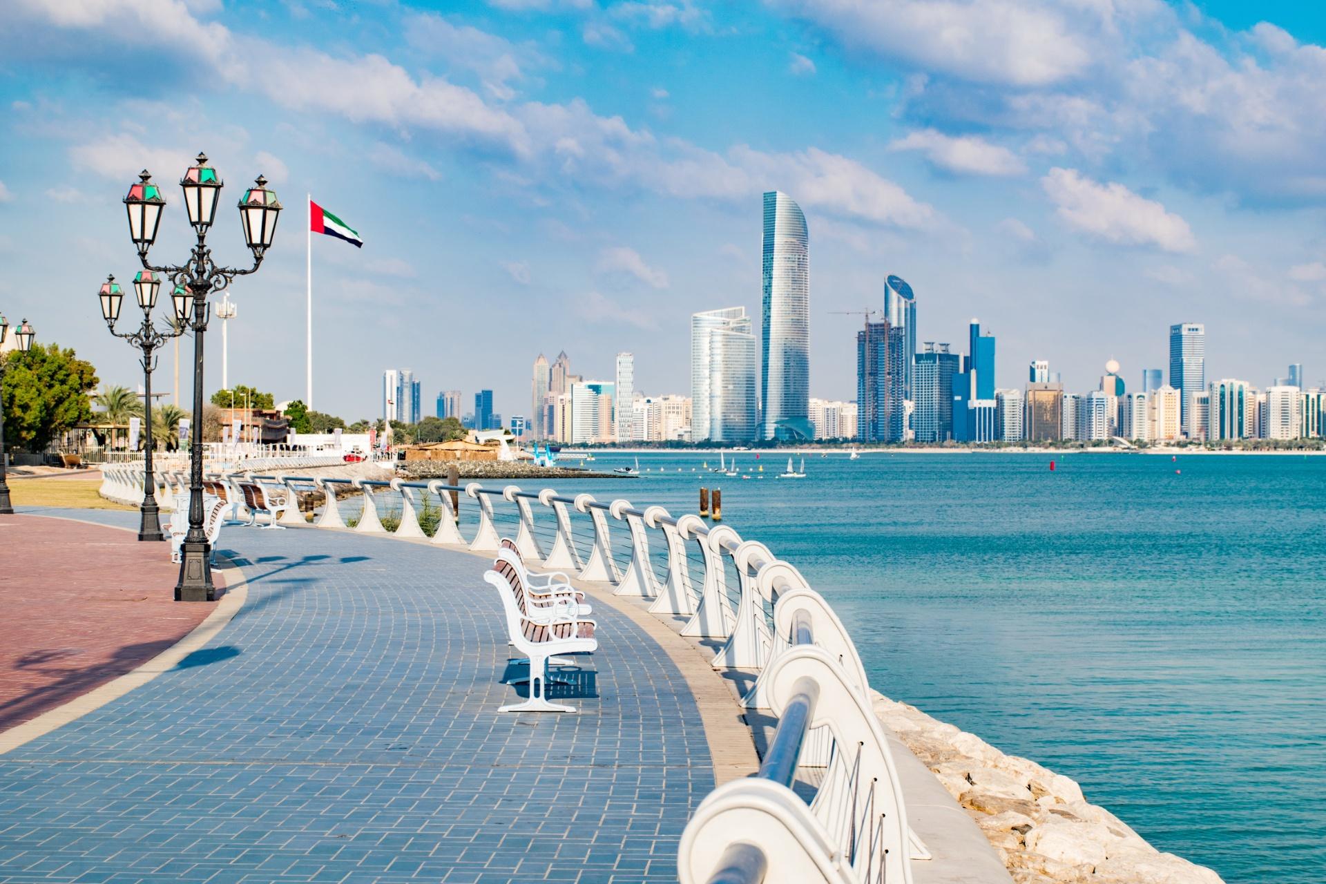 Abu Dhabi - Dynamic Abu Dhabi - Dynamic