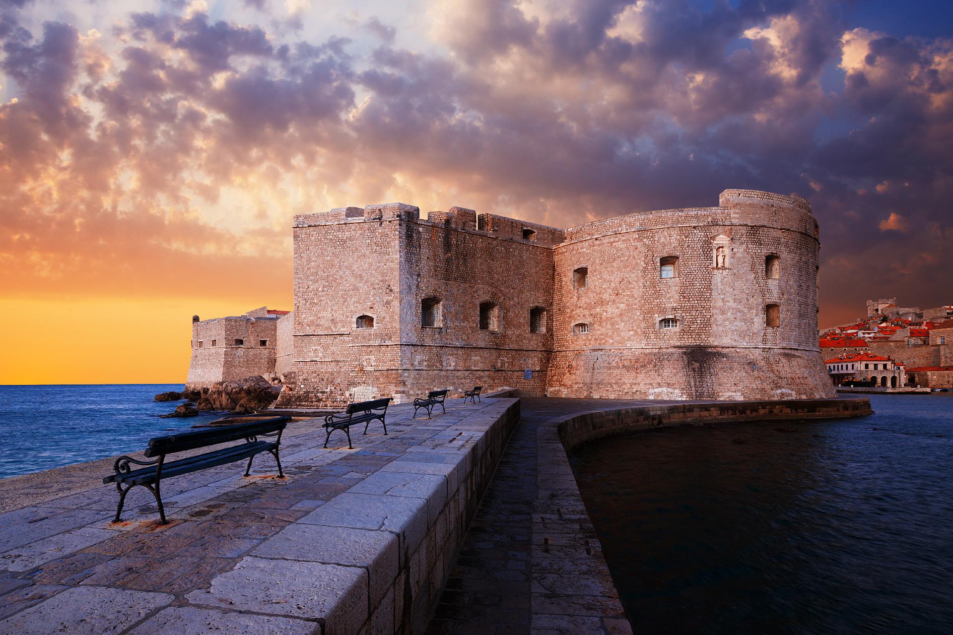 FORTALEZAS MEDIEVALES DE STON Y KORČULA