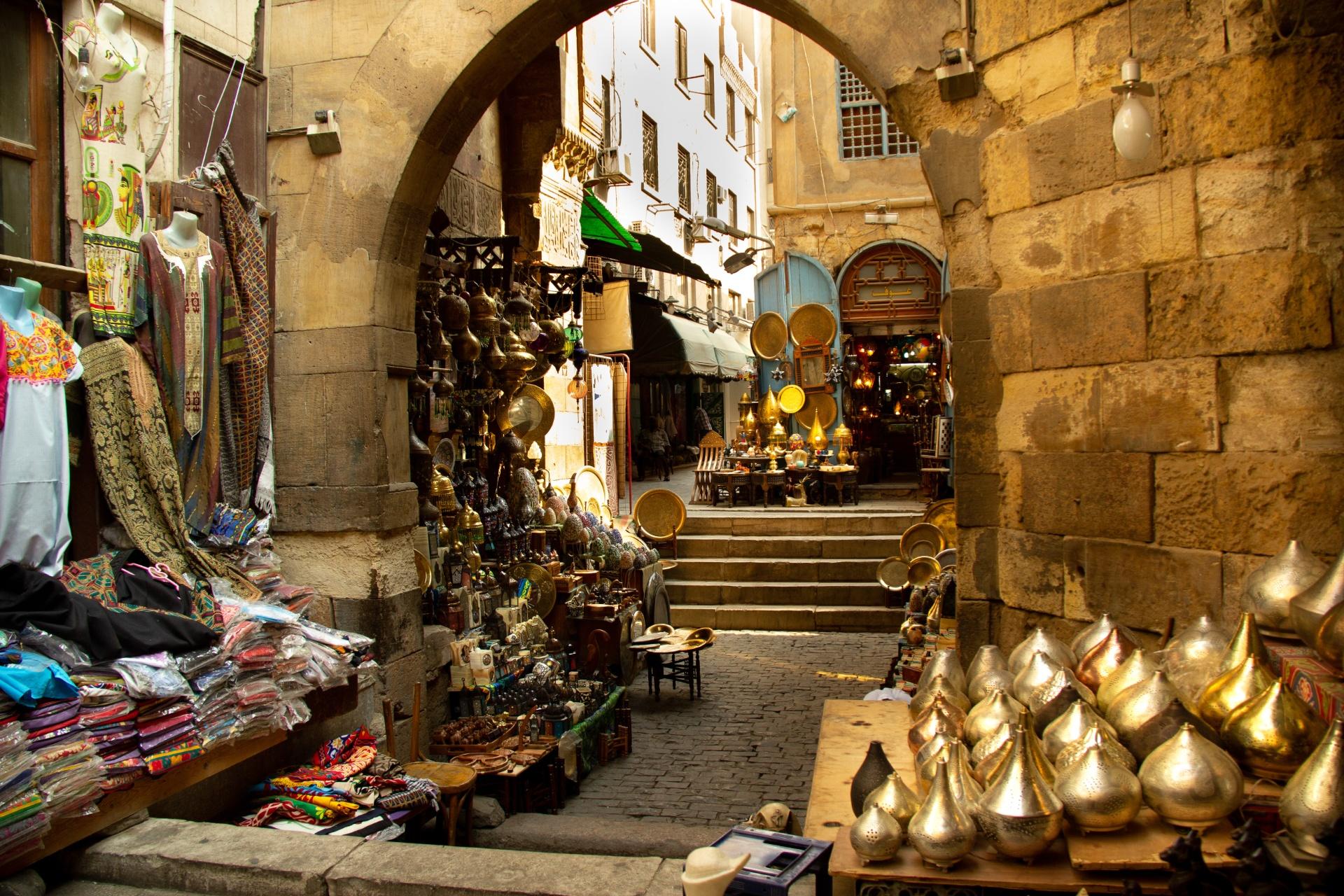 ISTAMBUL, CAIRO & HURGHADA