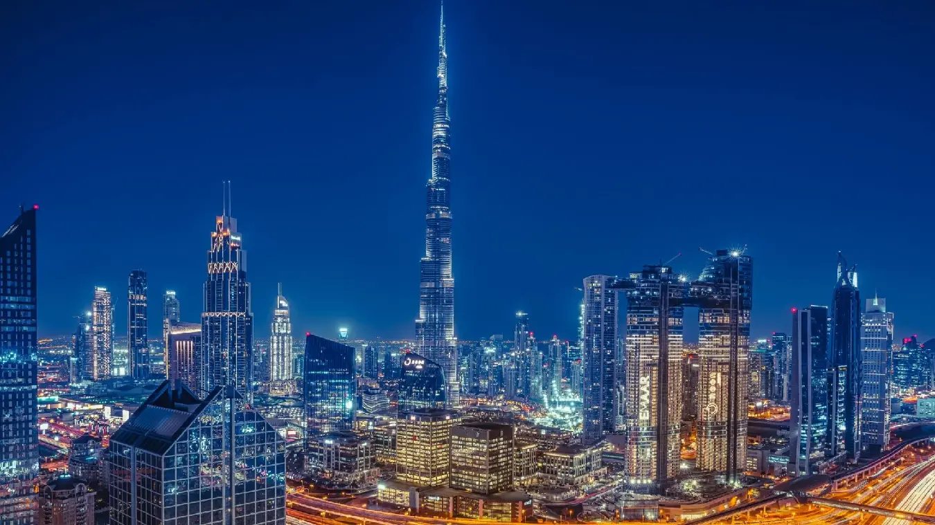 viajar a dubai. viajes de lujo y aventura por el desierto en Emiratos Árabes Unidos