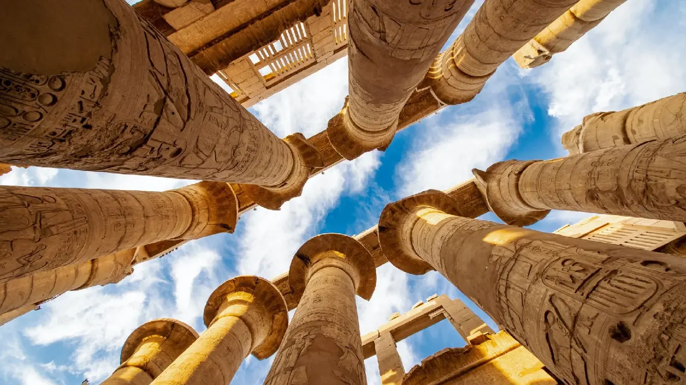 viaje de aventura en Luxor, egipto. viajar a africa