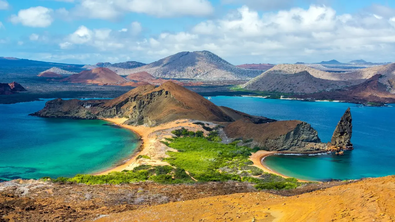 viajes en cruceros de lujo. expedició a las islas galápagos, Ecuador. viajar y navegar