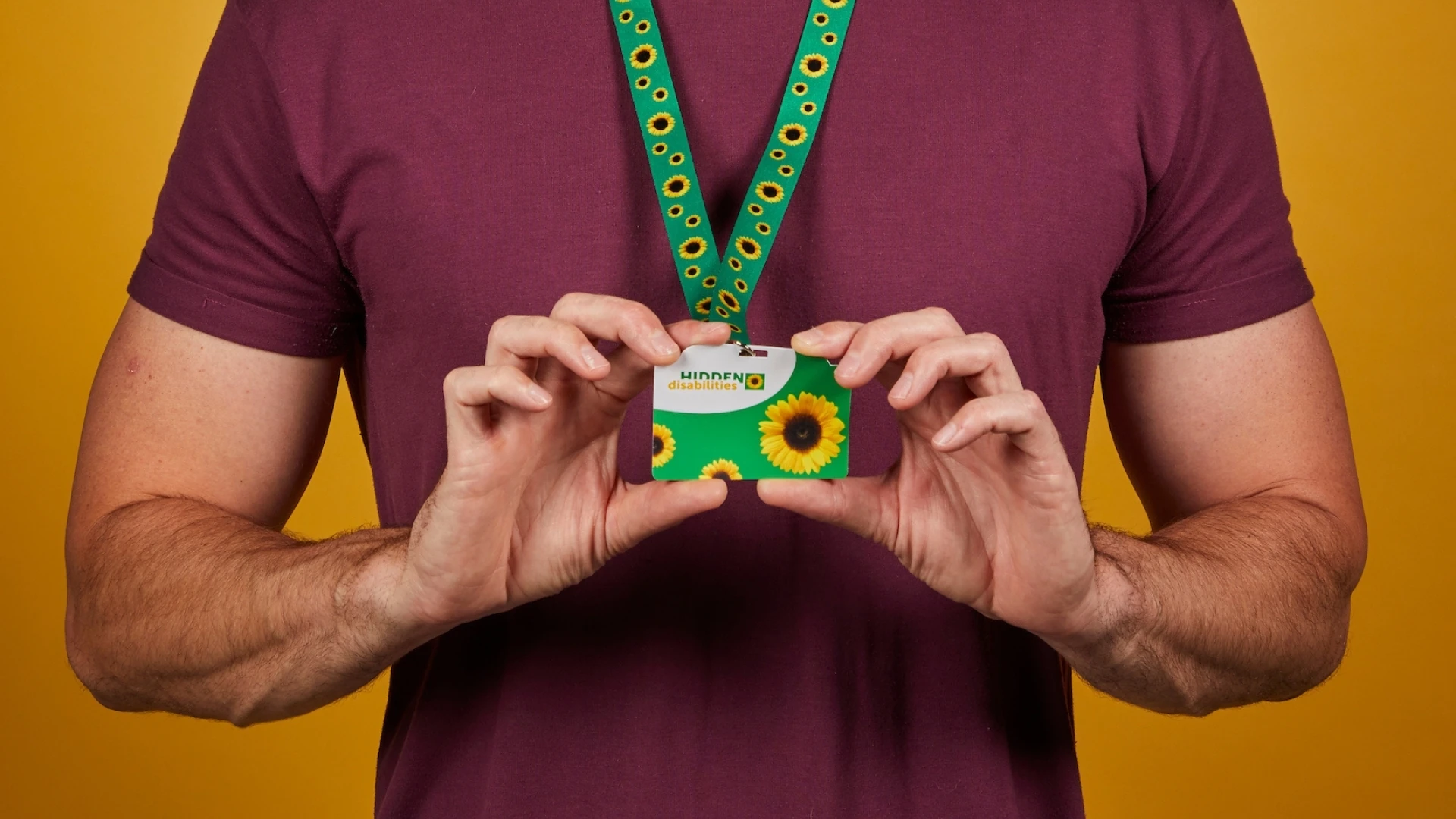 World2Fly se une al programa internacional Hidden Disabilities Sunflower para mejorar la experiencia de viaje de personas con discapacidades no visibles