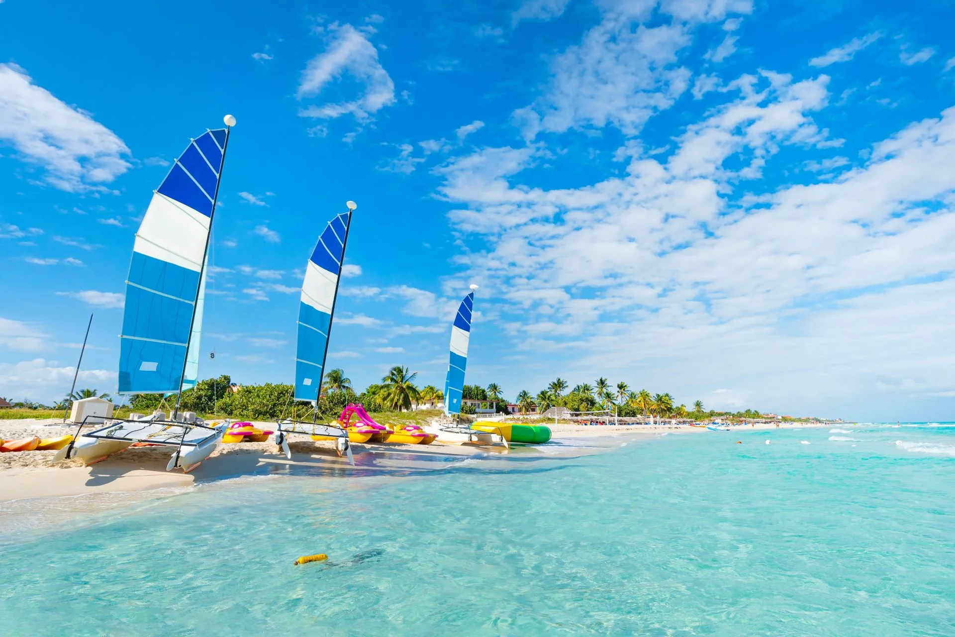 vacaciones en la playa de varadero, caribe. viajar a cuba